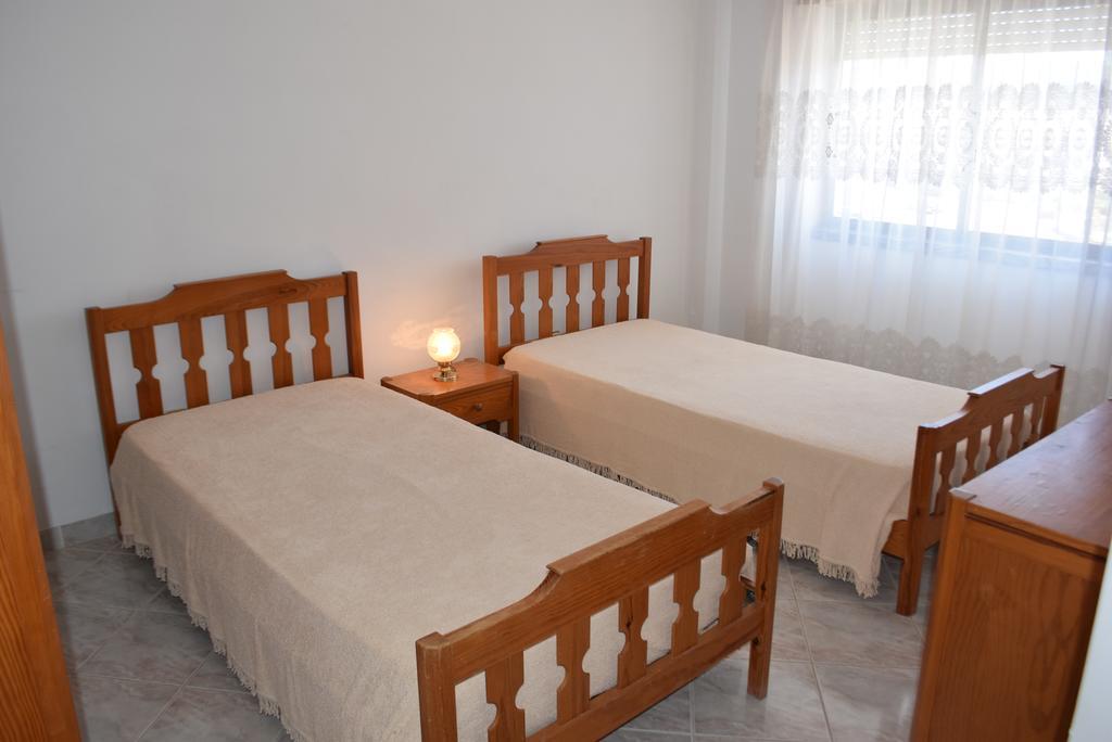 Apartamento Almerinda 阿尔布费拉 外观 照片